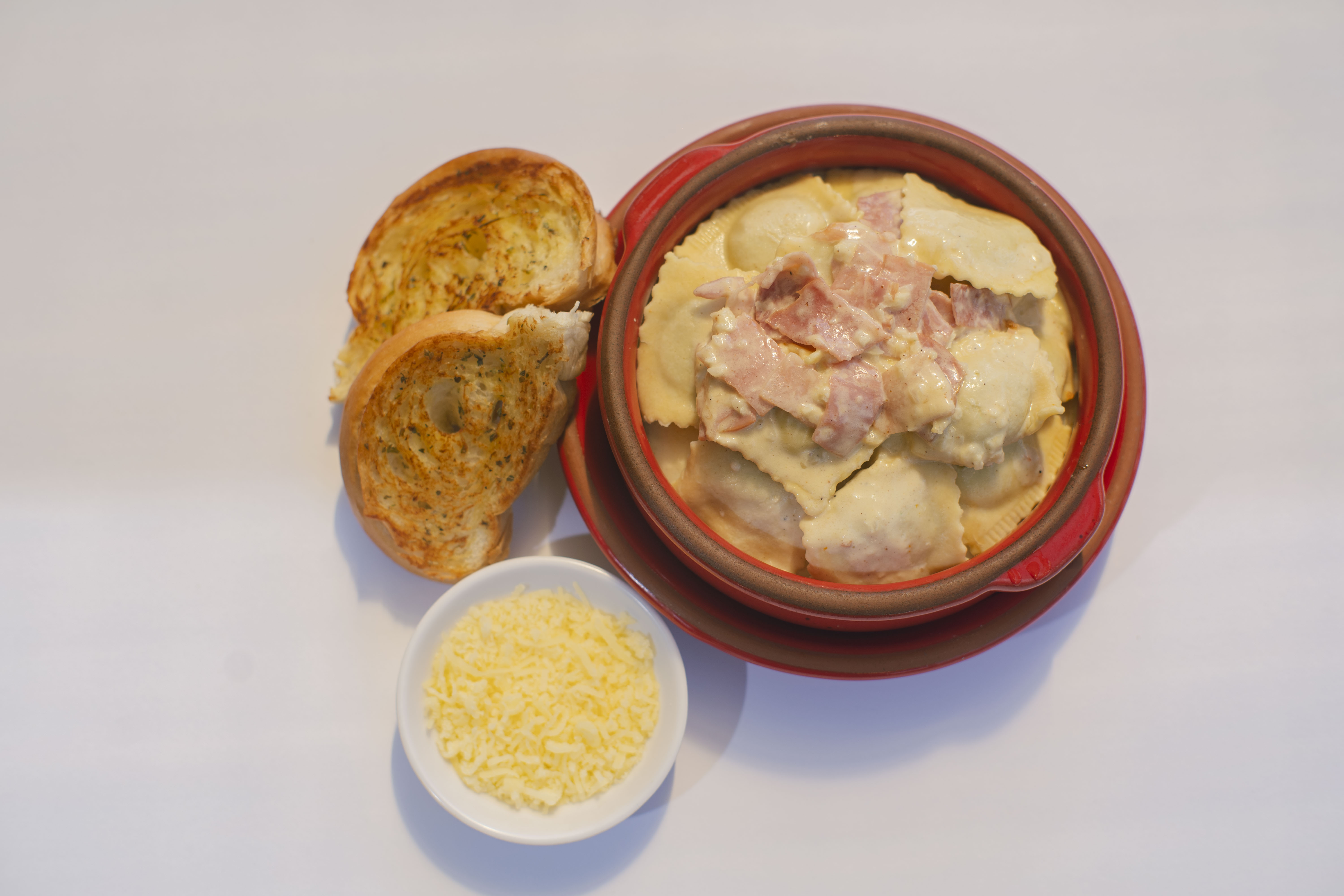 Gnocchi Alfredo con Jamón