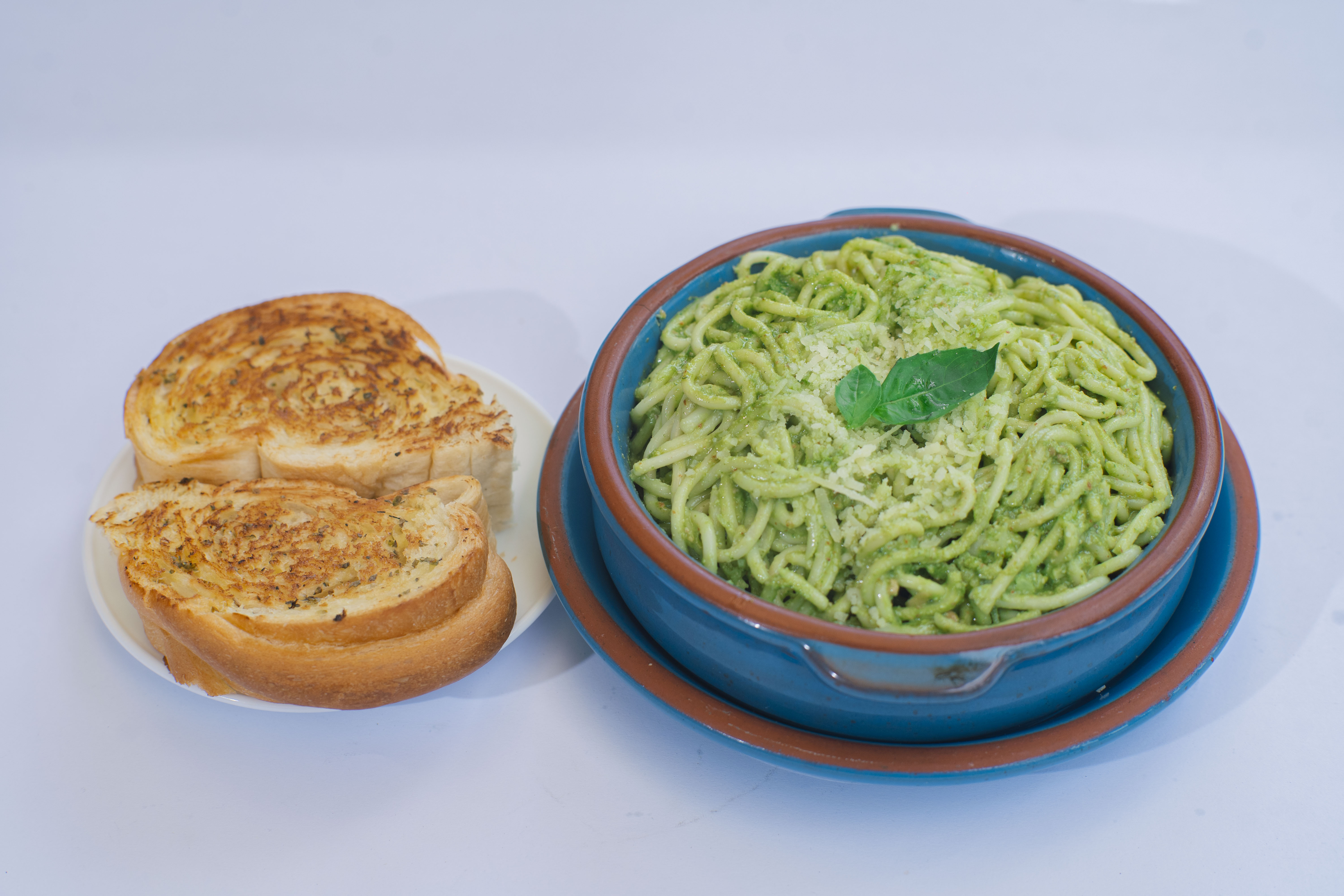 Spaguetti al Pesto
